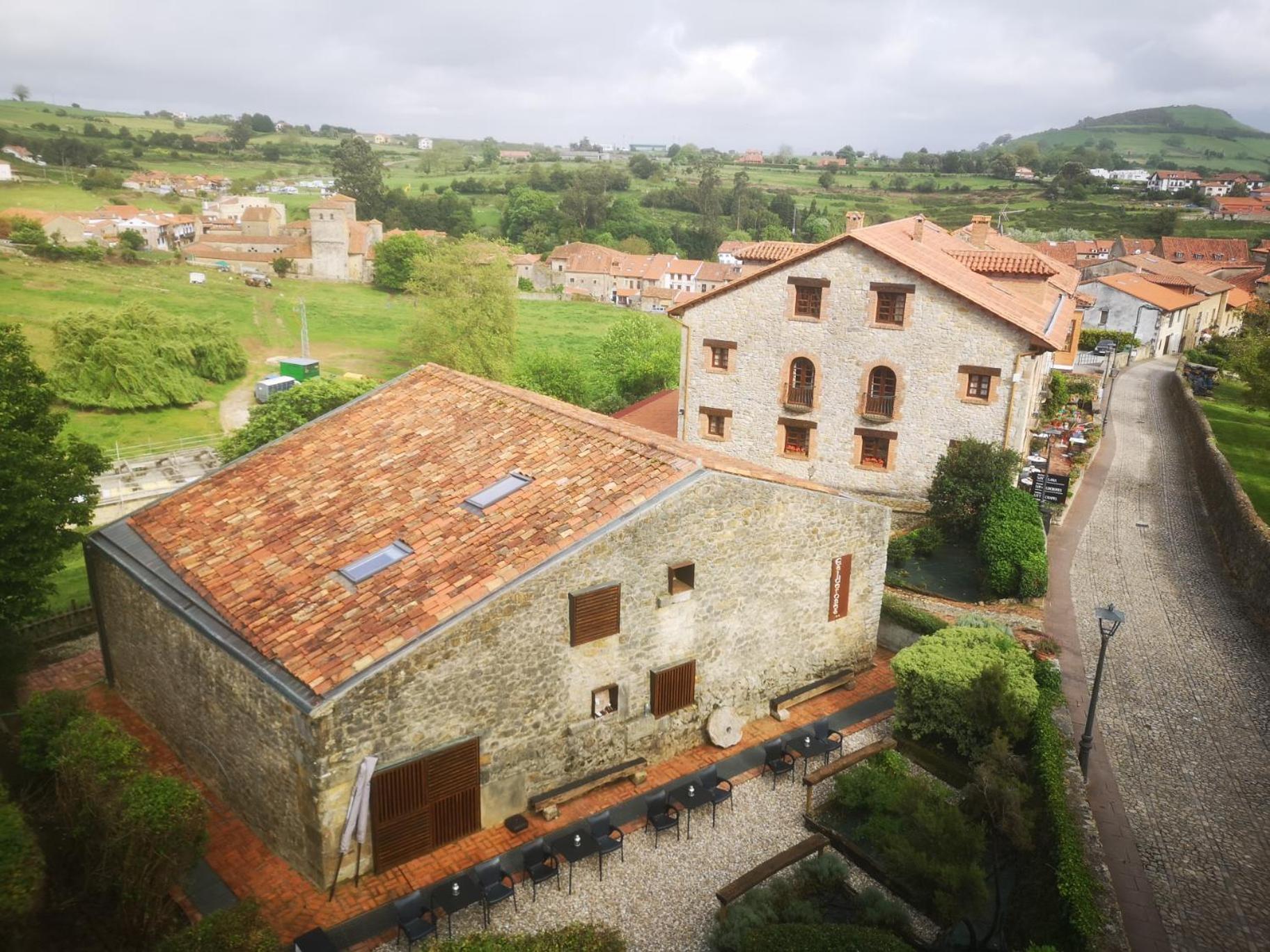 Hospederia Santillana Santillana del Mar Buitenkant foto